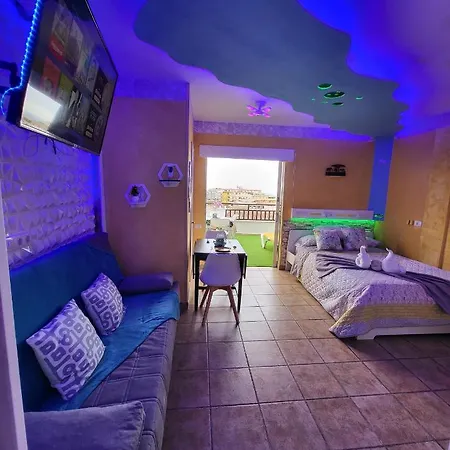 Atico Con Piscina En El Centro Puerto De La Cruz - Edificio Girasol