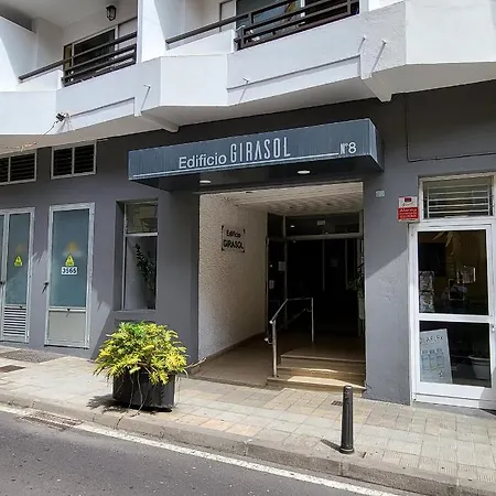 Atico Con Piscina En El Centro Puerto De La Cruz - Edificio Girasol Пуэрто-де-ла-Крус